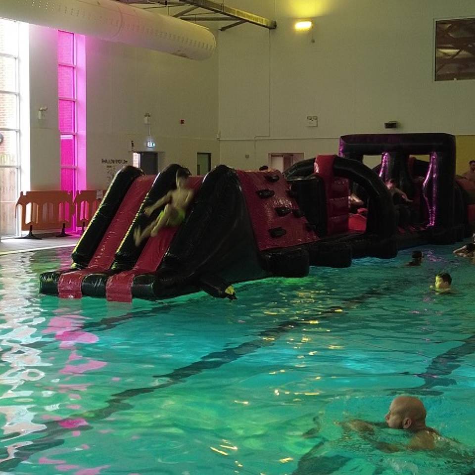 Pool inflatable back in action